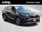 2022 Toyota Highlander Black, 50K miles