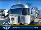 2024 Airstream Flying Cloud 25FB Twin