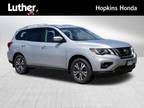 2017 Nissan Pathfinder Silver, 70K miles