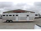 2011 Platinum 5 Horse Living Quarter 5 horses