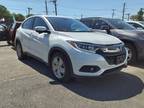 2019 Honda HR-V White, 66K miles