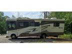 2007 Winnebago Winnebago Sightseer 33T 34ft