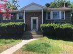 Single Family Residence, Hi Ranch - Hauppauge, NY 36 Rainbow Dr