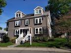 Flat For Rent In Winchester, Massachusetts