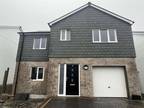 5 bed house to rent in Falmouth Road, TR13, Helston