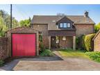 4 bedroom detached house for sale in Thakeham - detached house, RH20