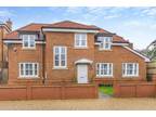 3 bedroom detached house for sale in 100 Lodge Lane, Chalfont St Giles (Little