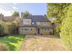 Stevens Lane, Claygate KT10, 4 bedroom detached house to rent - 62605765