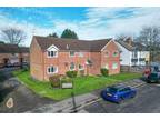 2 bed flat for sale in Springmead Court, GU47, Sandhurst