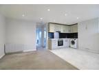 2 bedroom apartment for sale in High Street, Crowborough, East Susinteraction