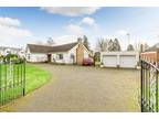 3 bed house for sale in The Promenade, NN8, Wellingborough