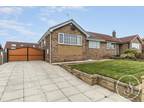 2 bedroom semi-detached bungalow for sale in Templegate Road, Leeds, LS15