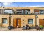 2 bedroom terraced house for sale in Porteus Place, Clapham, SW4