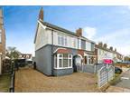 2 bedroom semi-detached house for sale in Wootton Road, Gaywood, King's Lynn