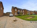 3 bed house for sale in Creasy Drive, LN2,