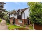 2 bed flat for sale in RM11 2BT, RM11, Hornchurch
