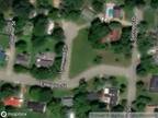Foreclosure Property: Lynnwood Circle, Apt C