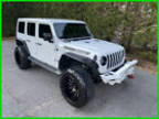 2018 Jeep Wrangler SAHARA 2018 SAHARA Used 3.6L V6 24V Automatic 4WD SUV