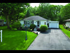 Welland 2BR 2BA, Fully finished executive-style bungalow