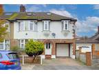 4 bed property for sale in Brodie Road, EN2, Enfield