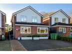 4 bedroom detached house for sale in Carlton Avenue, Narborough. LE19