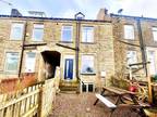 Sydenham Place, Bradford 2 bed terraced house - £685 pcm (£158 pw)