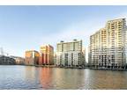 2 bedroom flat for sale in Millharbour, London, E14