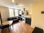 Aylward Street, Portsmouth 3 bed flat - £1,300 pcm (£300 pw)
