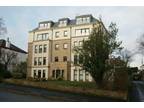 29 Winton Drive, 1/2, Kelvinside 2 bed apartment to rent - £1,495 pcm (£345