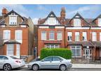 2 bedroom maisonette for sale in Nelson Road, London, N8