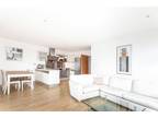 2 bedroom apartment for sale in Halcyon Wharf, 5 Wapping High Street, London