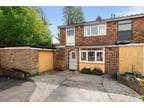 4 bedroom semi-detached house for sale in Dalton Close, Orpington, BR6 9QY, BR6