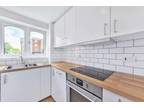 1 bed flat to rent in Armoury Road, SE8, London