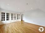 Christmas Lane, High Halstow, Rochester, Kent, ME3 2 bed maisonette to rent -