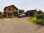 Naas Lane, Quedgeley, Gloucester, Gloucestershire, GL2 4 bed detached house for