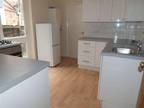 1 bed flat to rent in Drake Street, EN2, Enfield