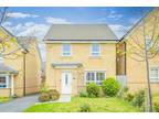 4 bedroom detached house for sale in Carson Grove, Morley, Leeds, LS27