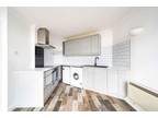 1 bed flat to rent in Stoke Newington High Street, N16, London