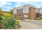 2 bedroom ground floor flat for sale in Franks Close, BURGESS HILL, RH15