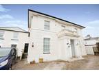 2 bedroom flat for sale in Westhill Road, Torquay, TQ1