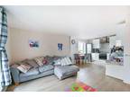 2 bed flat for sale in Sidmouth Avenue, TW7, Isleworth