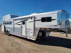 2025 Platinum Coach Outlaw 4 Horse SIDE LOAD 10'8" SW Outlaw & ONAN 4 horses