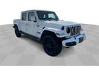 2023 Jeep Gladiator High Altitude LOW MILEAGE ONE OWNER