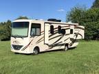 2019 Thor Motor Coach Hurricane 27B 29ft