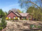 Single Family Residence, Ranch - Lawrenceville, GA 1252 Highfield Dr