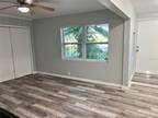 Flat For Rent In Bradenton, Florida