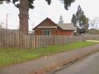 1 Upstairs Bedroom in Shared Corvallis Home For Rent