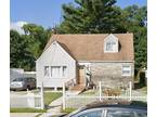 Home For Sale In West Hempstead, New York