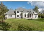 Home For Sale In Clarence, New York