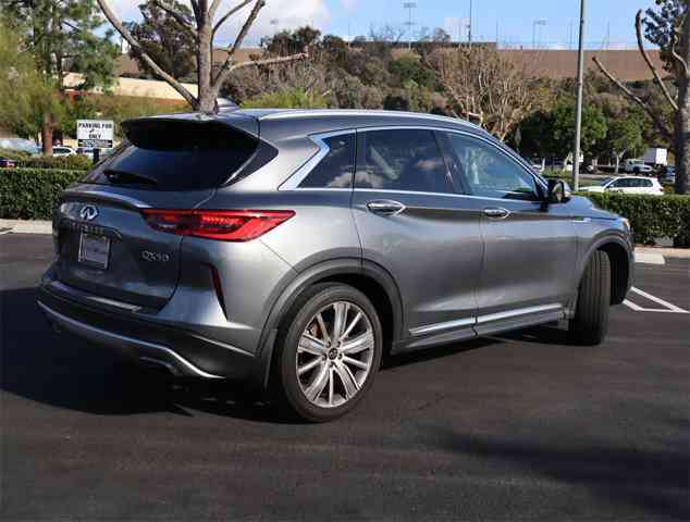 2021 INFINITI QX50 SENSORY 22109 miles